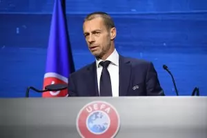 УЕФА развя бяло знаме в битката срещу Суперлигата