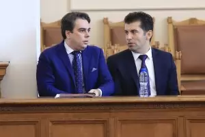 Кирил Петков и Асен Василев навлизат в политиката