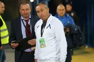 Стоилов продължава без победа начело на "Левски"