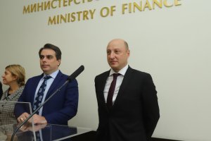 Изработването на бюджета за 2022 г е основната задача на