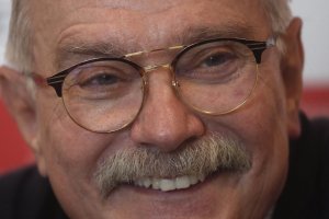 Режисьорът Никита Михалков каза че не се смята за гуру