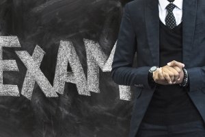 Задължителният държавен изпит за придобиване на трета степен на професионална