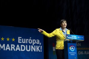 Клара Добрев е най вероятният съперник на Виктор Орбан на вота