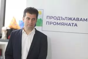 „Продължаваме промяната” се събра със социалдемократите на Камов
