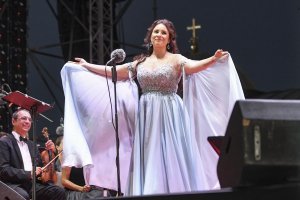 В 16 30 ч днес започва рециталът Ad unа stella