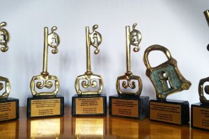 Прокуратурата беше отличена с антинаградата Катинар която Програма достъп до