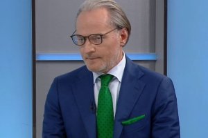 Липсата на политическа подкрепа от Демократична България ДБ е основната