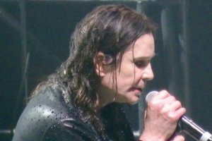 Ози Озбърн разкри че е поканил няколко живи богове на китарата — Джеф