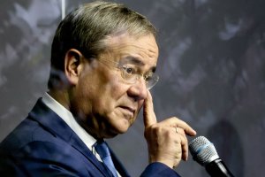 Председателят на партията Християндемократически съюз ХДС Армин Лашет обяви готовността