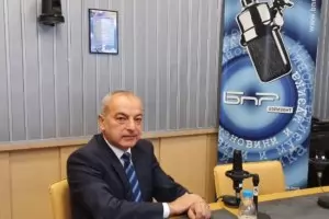 Гълъб Донев: Работодателите не може да връщат неваксинирани работници