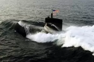 Поне 11 са ранени при мистериозен удар на US-атомна подводница