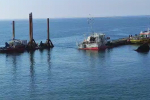 Разтоварването на Vera Su този път ще се осъществи чрез