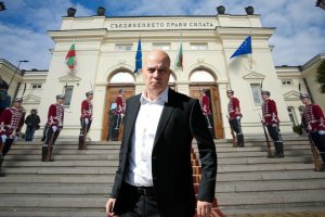 В късния следобед днес ЦИК оповести резултатите от 93 2 преброени