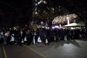 Дълги опашки се извиха при предаването на изборните протоколи Около