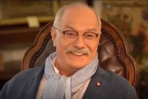 Има ли вина Михалков за ниското ниво на ваксинация в Русия