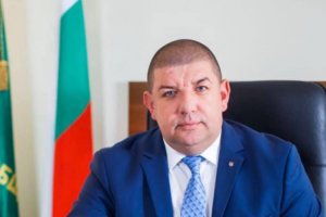 Служители и работници в администрацията на община Кричим ще могат да