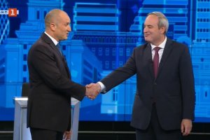 Председателят на партия Има такъв народ Слави Трифонов призова във