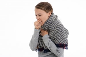 Министерството на здравеопазването публикува информация как да различим настинка грип