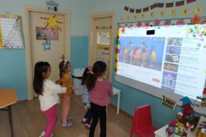 Децата в 12 детски градини в София ще се учат
