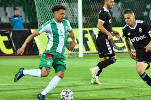 Майсторите на финтове в българския футбол вече се броят на пръсти