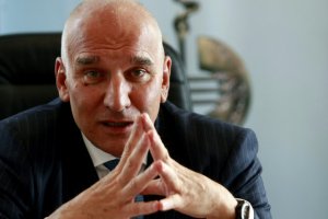 Банкерът Левон Хампарцумян използва примера с тежката финансова криза от периода