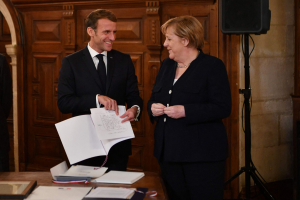 Френският президент Еманюел Макрон благодари снощи на служебната канцлерка на Германия