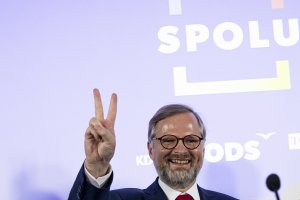 Чешки центристки и дясноцентристки партии постигнаха споразумение за сформиране на коалиционно