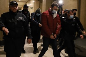 Софийският градски съд остави в ареста Орлин Владимиров и баща