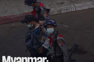 488 журналисти от цял свят посрещнаха Коледа в затвора съобщи