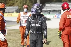 Екипите на пилотите в F1 - скъпи, но животоспасяващи