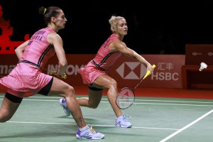 Двукратните европейски шампионки по бадминтон Габриела и Стефани Стоеви ще