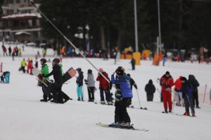 Зимните курорти вече вдигнаха цените на ски зоните От вчера лифт