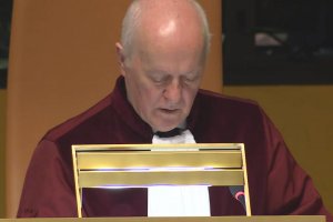 България може да пострада сериозно от което постановява че