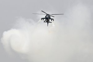 Хеликоптер с главнокомандващия на отбраната на Индия генерал Бипин Рават