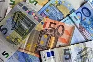 Румъния планира да приеме еврото през 2029 г. 