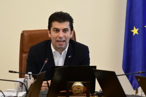 Правителството предлага от 1 януари добавката към пенсиите да е