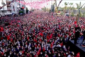 Лидерът на основната опозиционна Републиканска народна партия на Турция Кемал