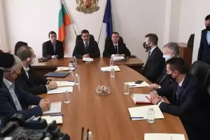 Министърът и „ЦСКА-София“ изпаднаха в противоречие за базите