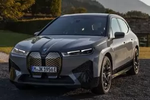 BMW събра на едно място най-доброто от три свята