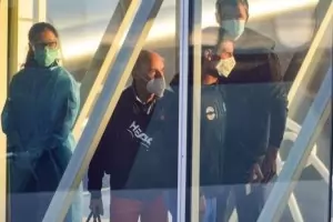 Австралия отпрати Джокович обратно към Европа