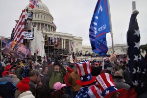 Холивуд със сигурност наистина обича да показва някои от най травматичните