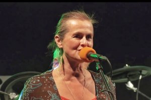 Почина чешката фолк певица Хана Хорка която се бе заразила