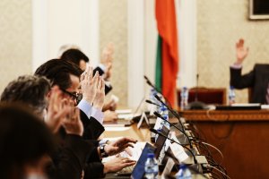 Бюджетната комисия в Народното събрание започва второ четене на законопроекта