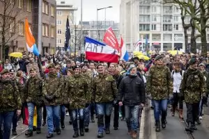 Германия отчете мрачен рекорд на заразени с Омикрон 