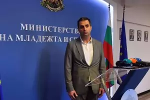 Тотото пак се опълчи на спортното министерство