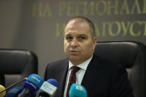 Мащабна четиригодишна програма за ремонти на републиканската пътна мрежа