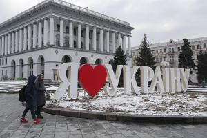 Скоро ще станат десет години откакто пляскаме руснаците и периодично им напомняме кои