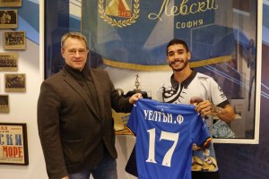 ЛЕВСКИ Очакваният трети зимен трансфер в Левски вече е факт след