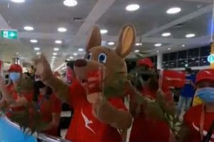 След почти 2 годишна блокада заради ковид пандемията днес Австралия отвори изцяло