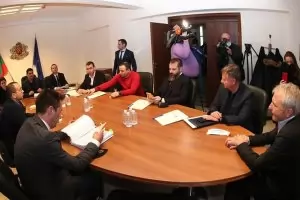 Спортният министър крие за какво ще се харчат рекордните милиони